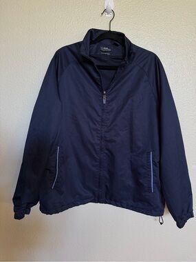 PGA Tour Men’s Dark Navy Lightweight Windbreaker with Light Blue Trim